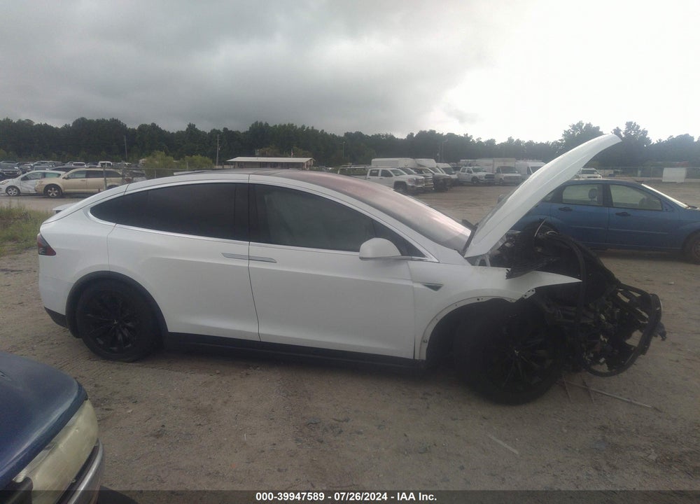 2016 TESLA MODEL X 60D/70D/75D/90D/P100D VIN: 5YJXCBE23GF004499