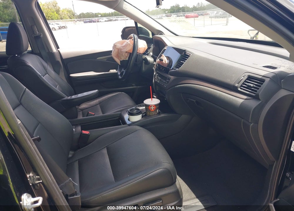 2021 HONDA PILOT AWD EX-L VIN: 5FNYF6H53MB006595