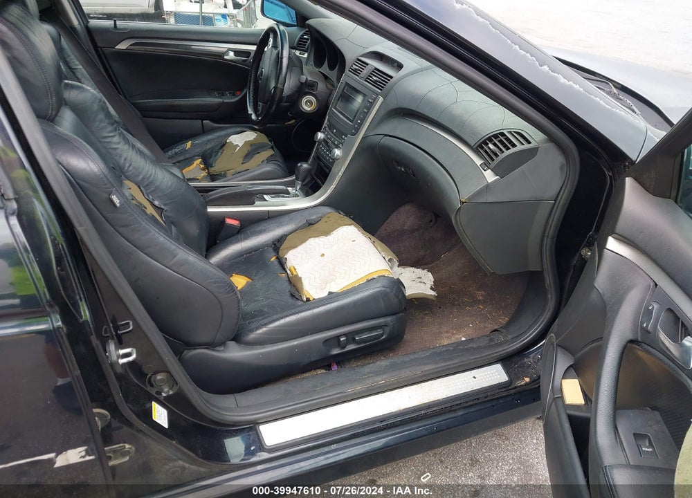 2004 ACURA TL VIN: 19UUA66244A030825