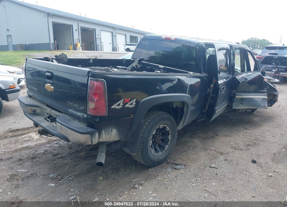 2004 CHEVROLET SILVERADO 2500HD LT VIN: 1GCHK23184F112819