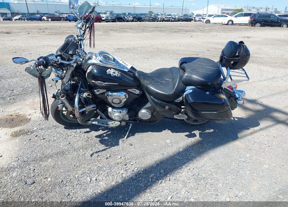 2012 KAWASAKI VN1700 E VIN: JKBVNRE11CA008268