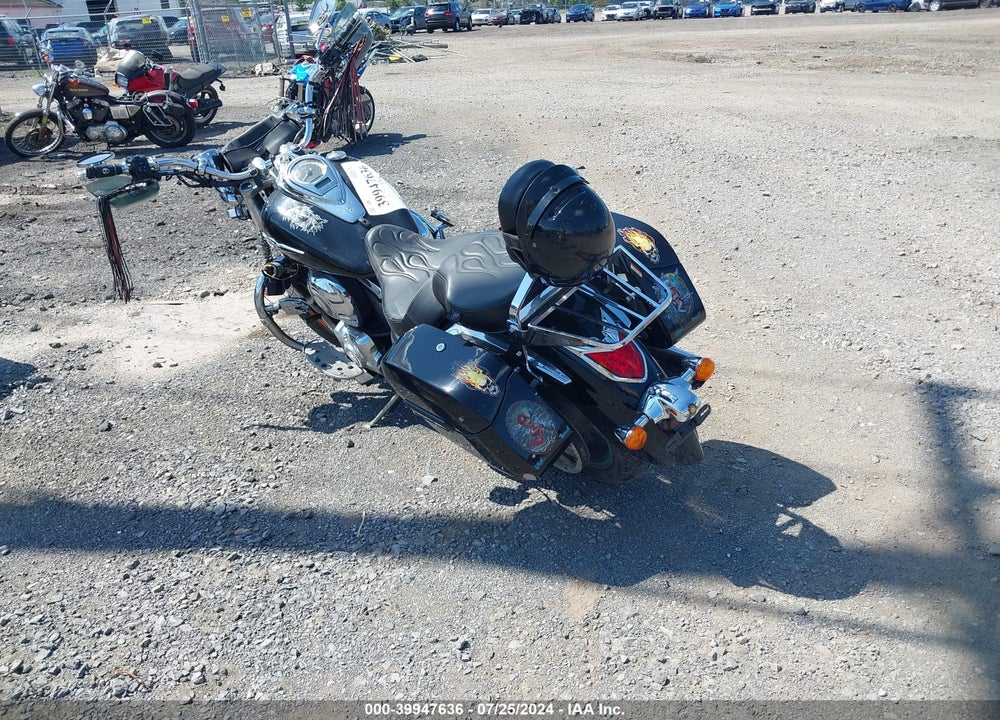 2012 KAWASAKI VN1700 E VIN: JKBVNRE11CA008268