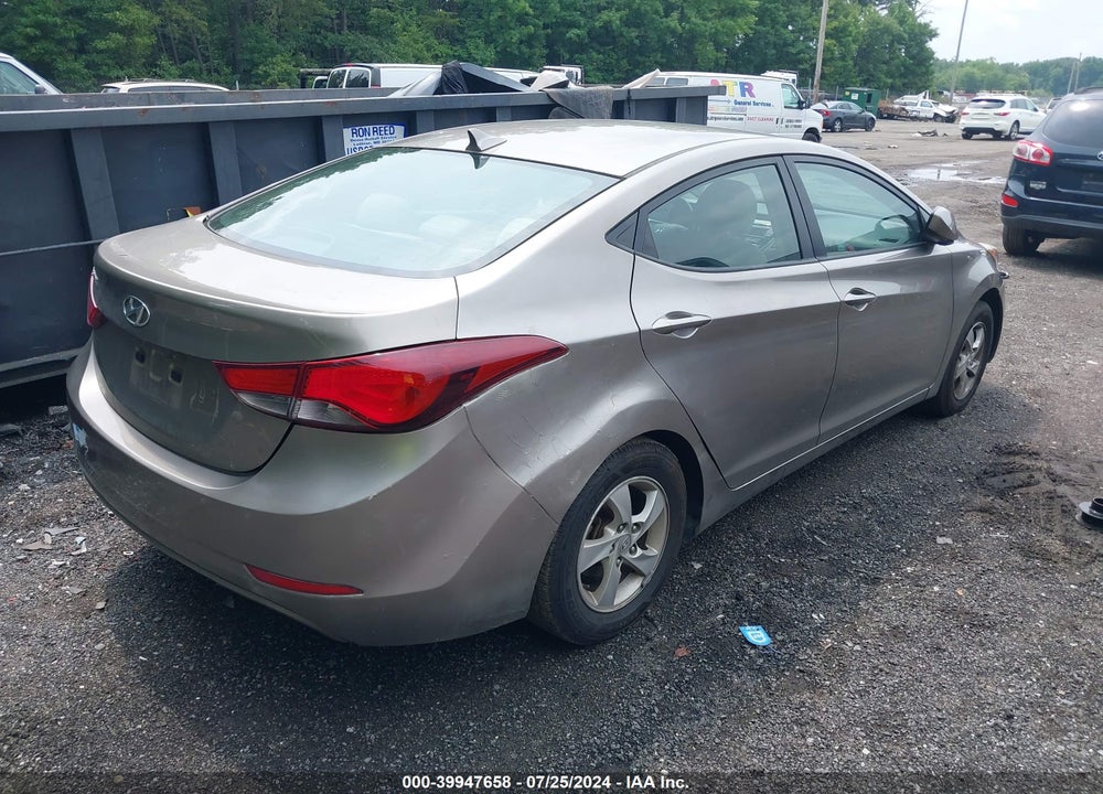 2014 HYUNDAI ELANTRA SE VIN: 5NPDH4AE4EH530106