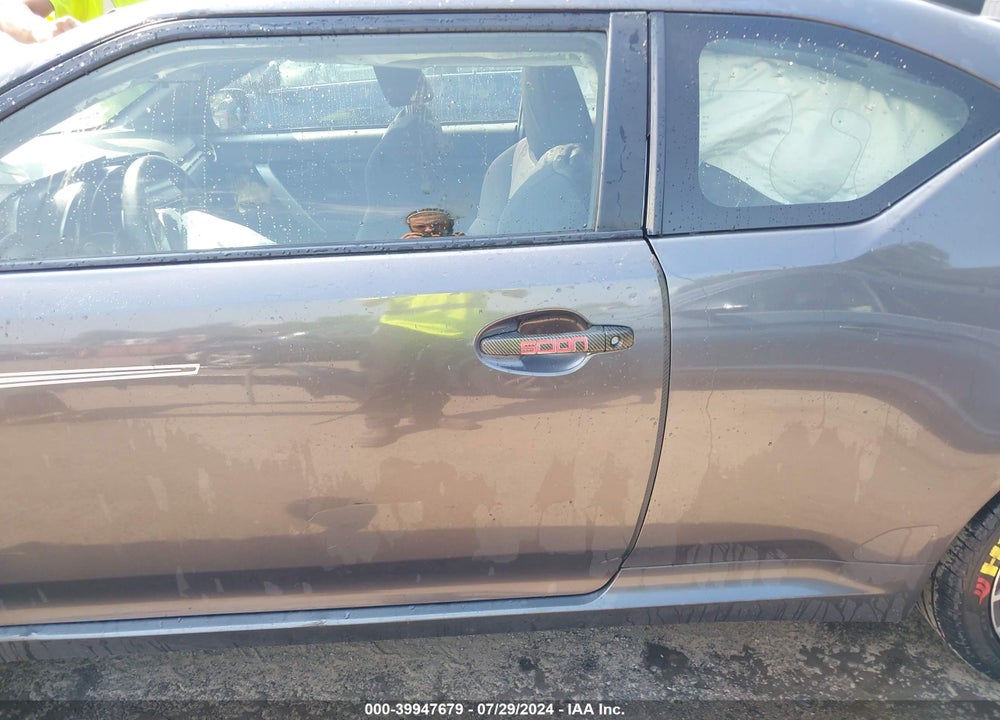 2015 SCION TC VIN: JTKJF5C71FJ009603