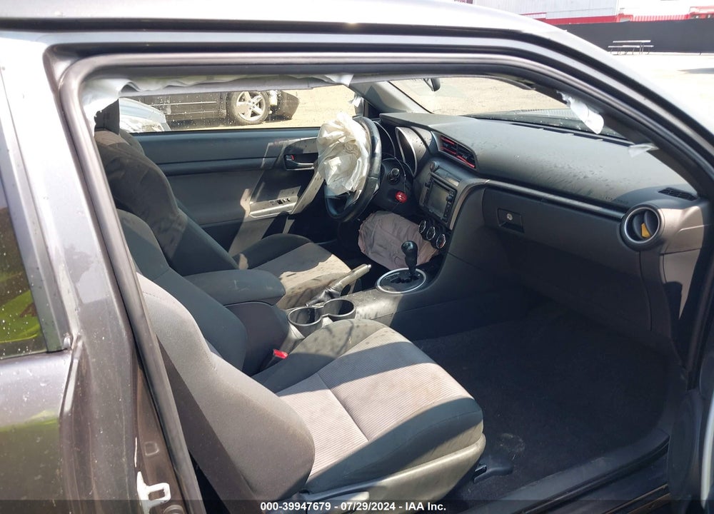 2015 SCION TC VIN: JTKJF5C71FJ009603