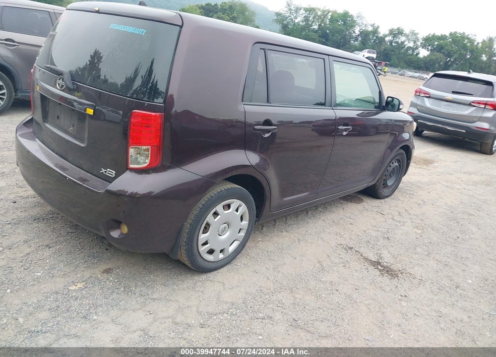 2012 SCION XB VIN: JTLZE4FEXCJ028524