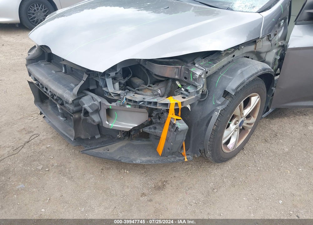 2014 FORD FOCUS SE VIN: 1FADP3F26EL353782