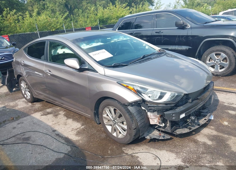 2016 HYUNDAI ELANTRA SE VIN: 5NPDH4AE2GH755630