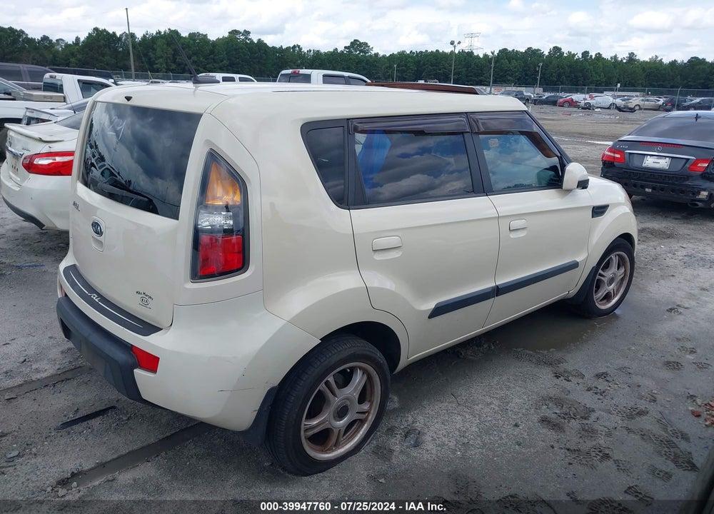 2010 KIA SOUL VIN: KNDJT2A29A7165805
