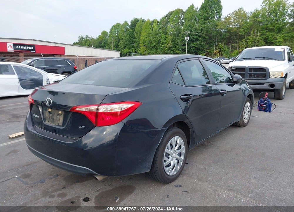 2018 TOYOTA COROLLA LE VIN: 5YFBURHE8JP759472