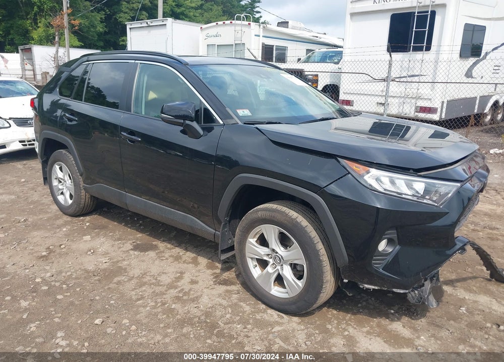 2020 TOYOTA RAV4 XLE VIN: 2T3P1RFV8LW095135
