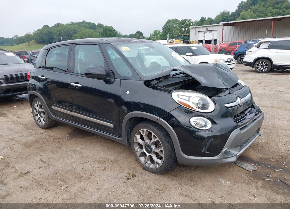 2014 FIAT 500L TREKKING VIN: ZFBCFADH3EZ015423