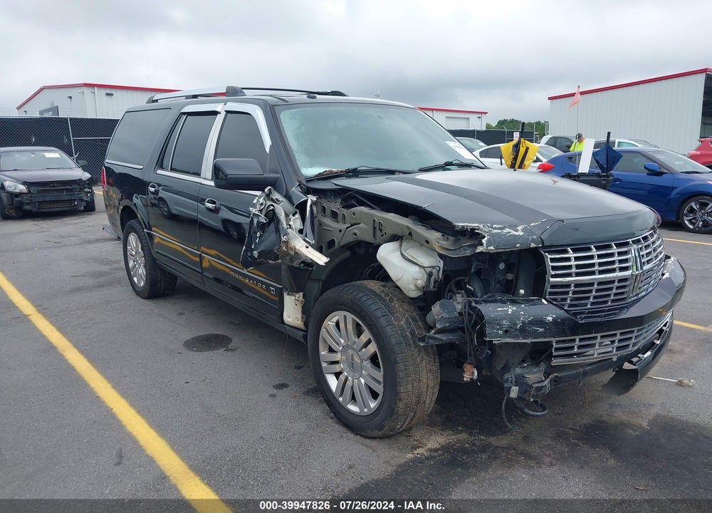 2013 LINCOLN NAVIGATOR L VIN: 5LMJJ3H56DEL03496