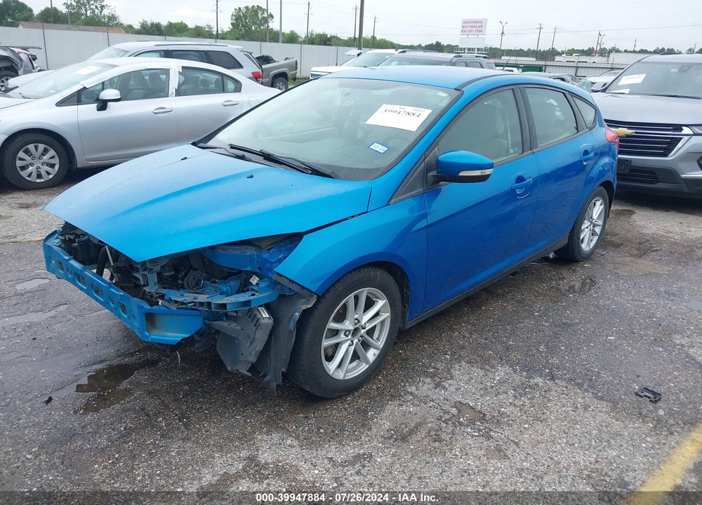 2017 FORD FOCUS SE VIN: 1FADP3K28HL246940