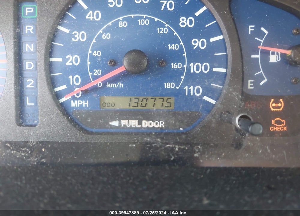 2002 TOYOTA SIENNA LE/XLE VIN: 4T3ZF13CX2U474456