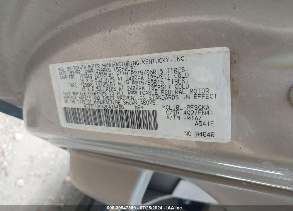 2002 TOYOTA SIENNA LE/XLE VIN: 4T3ZF13CX2U474456
