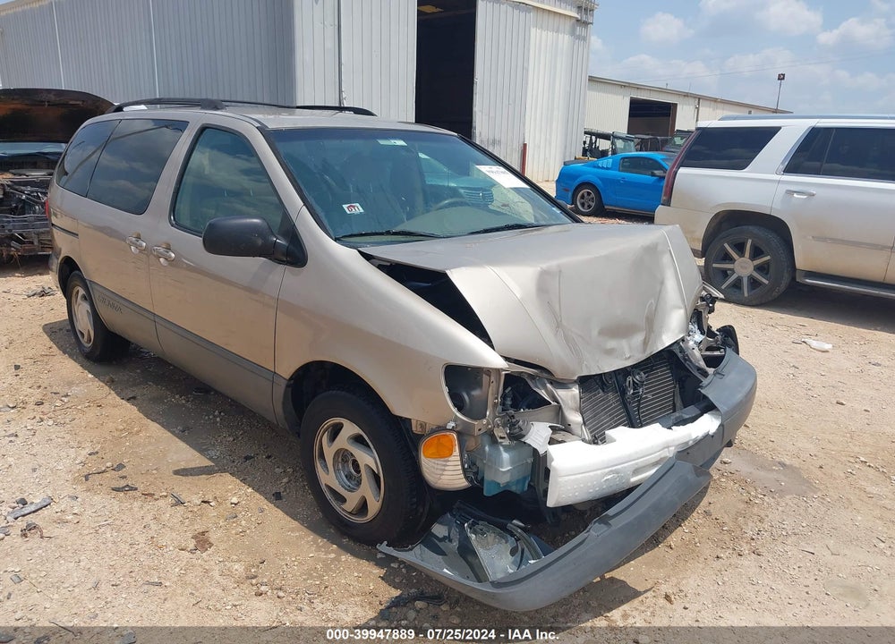 2002 TOYOTA SIENNA LE/XLE VIN: 4T3ZF13CX2U474456