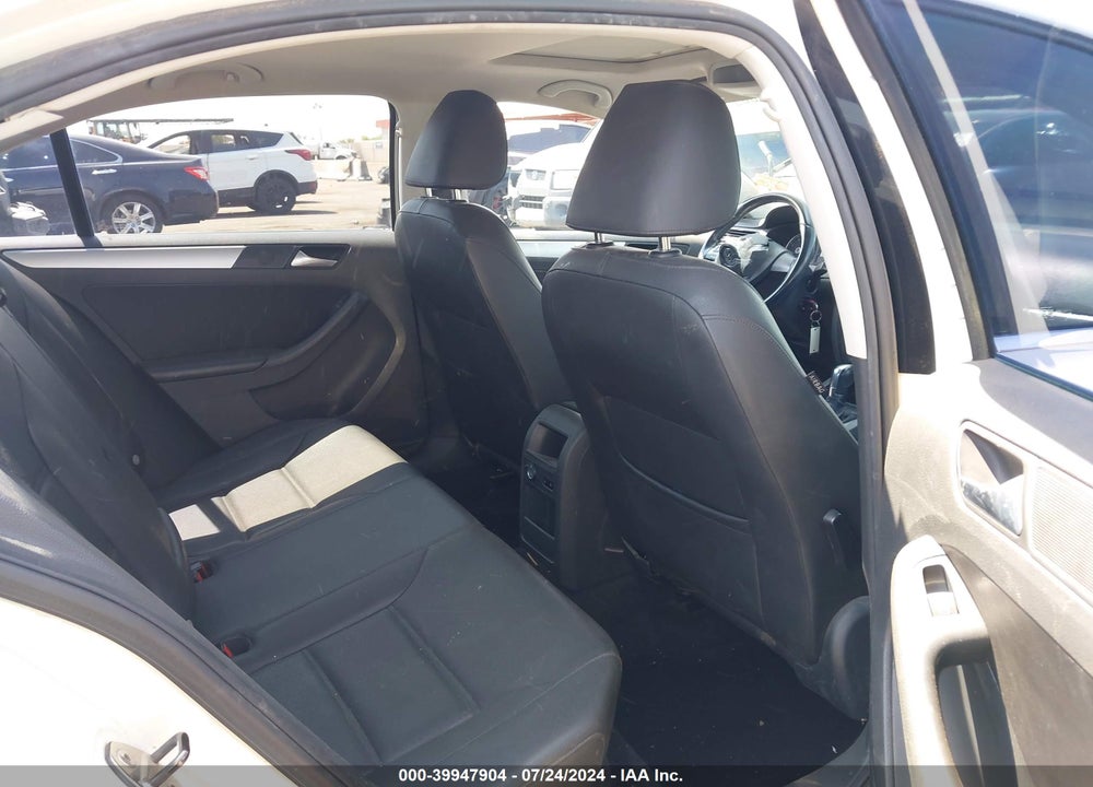 2013 VOLKSWAGEN JETTA 2.5L SE VIN: 3VWDP7AJ2DM441299