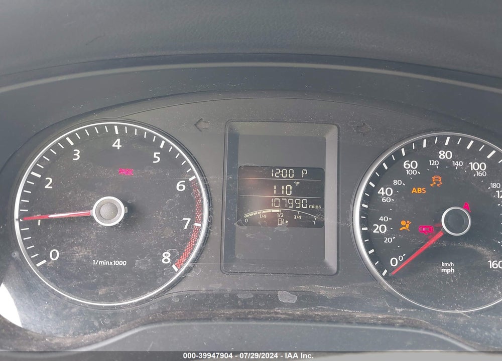 2013 VOLKSWAGEN JETTA 2.5L SE VIN: 3VWDP7AJ2DM441299