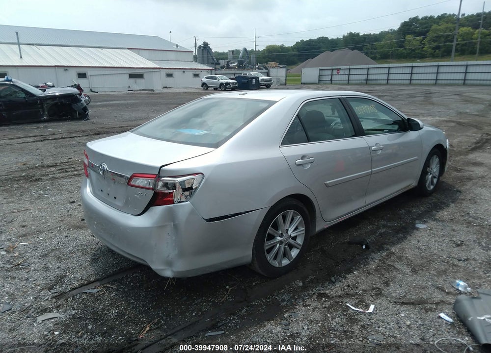 2012 TOYOTA CAMRY XLE VIN: 4T4BF1FK8CR273675