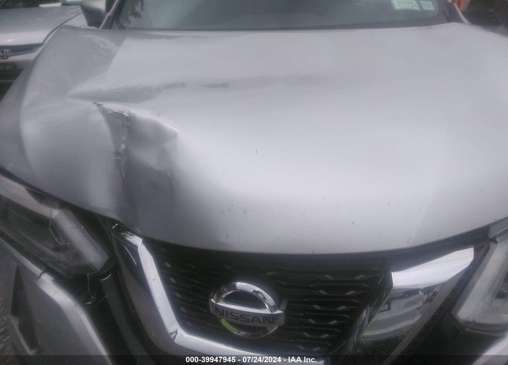 2017 NISSAN ROGUE SV VIN: 5N1AT2MV9HC801609