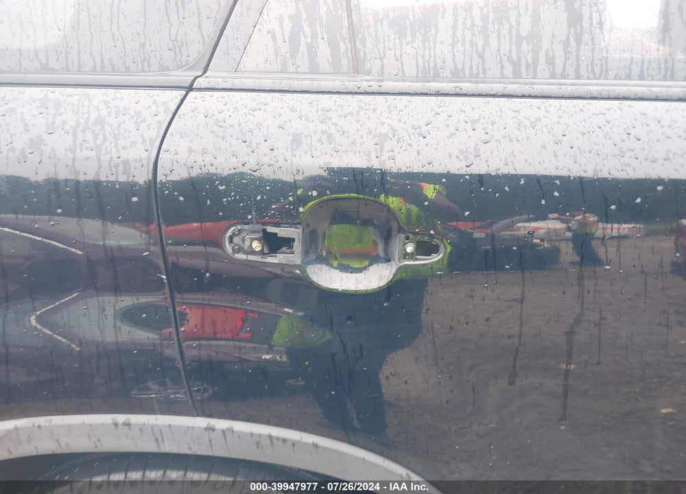 2015 KIA SORENTO LX VIN: 5XYKT3A65FG563861