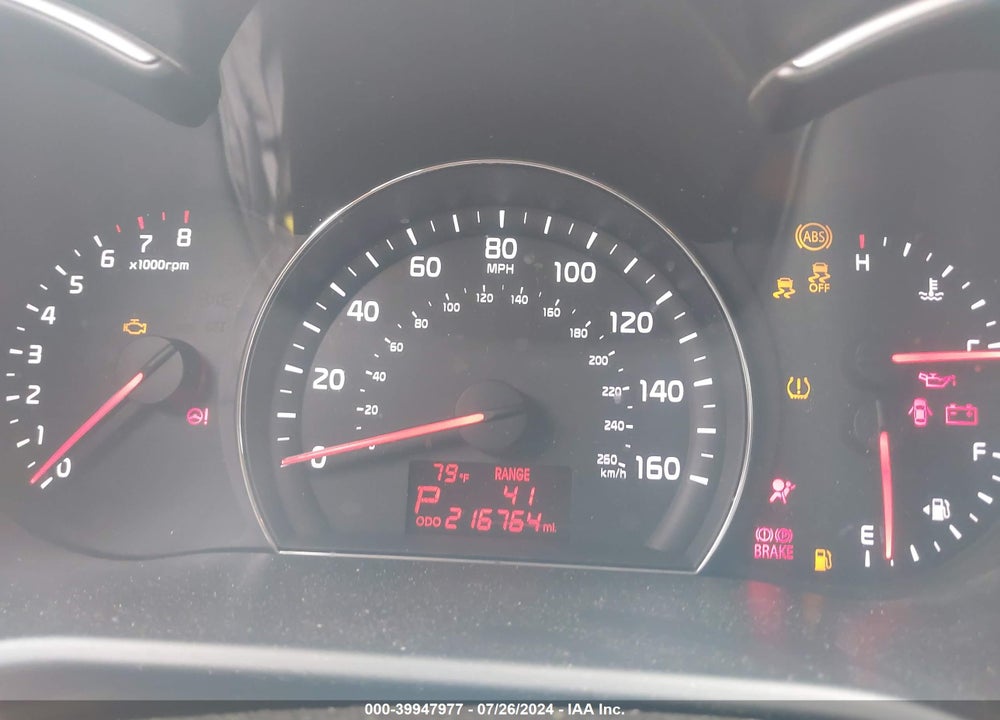 2015 KIA SORENTO LX VIN: 5XYKT3A65FG563861