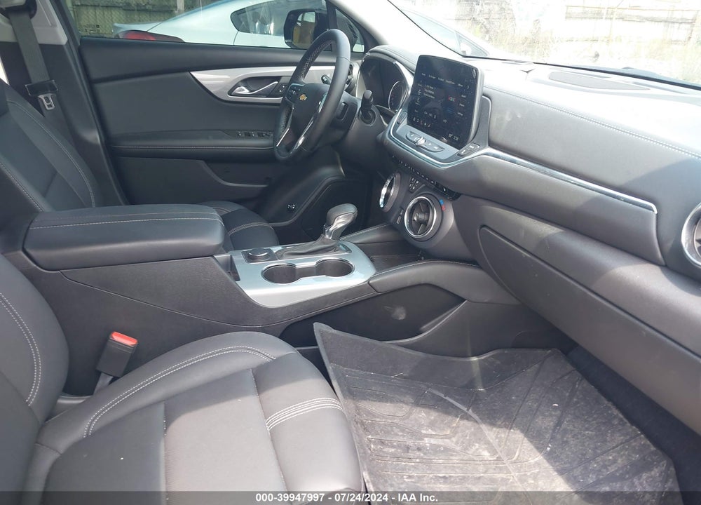 2024 CHEVROLET BLAZER VIN: 3GNKBDRS7RS174739