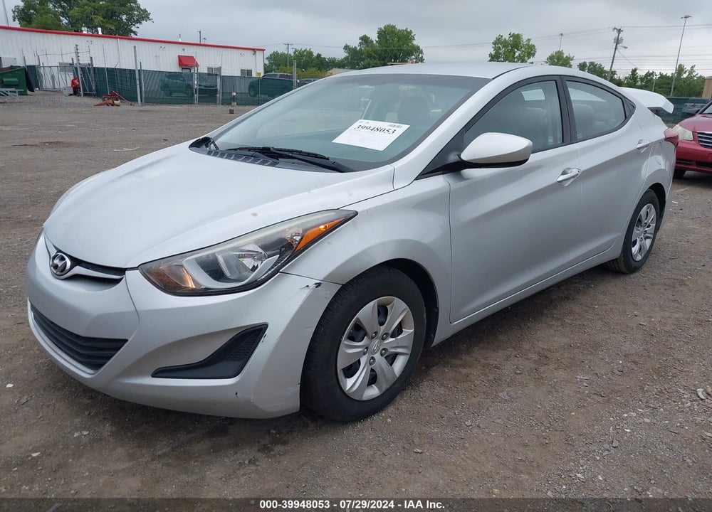 2016 HYUNDAI ELANTRA SE VIN: 5NPDH4AE9GH739909