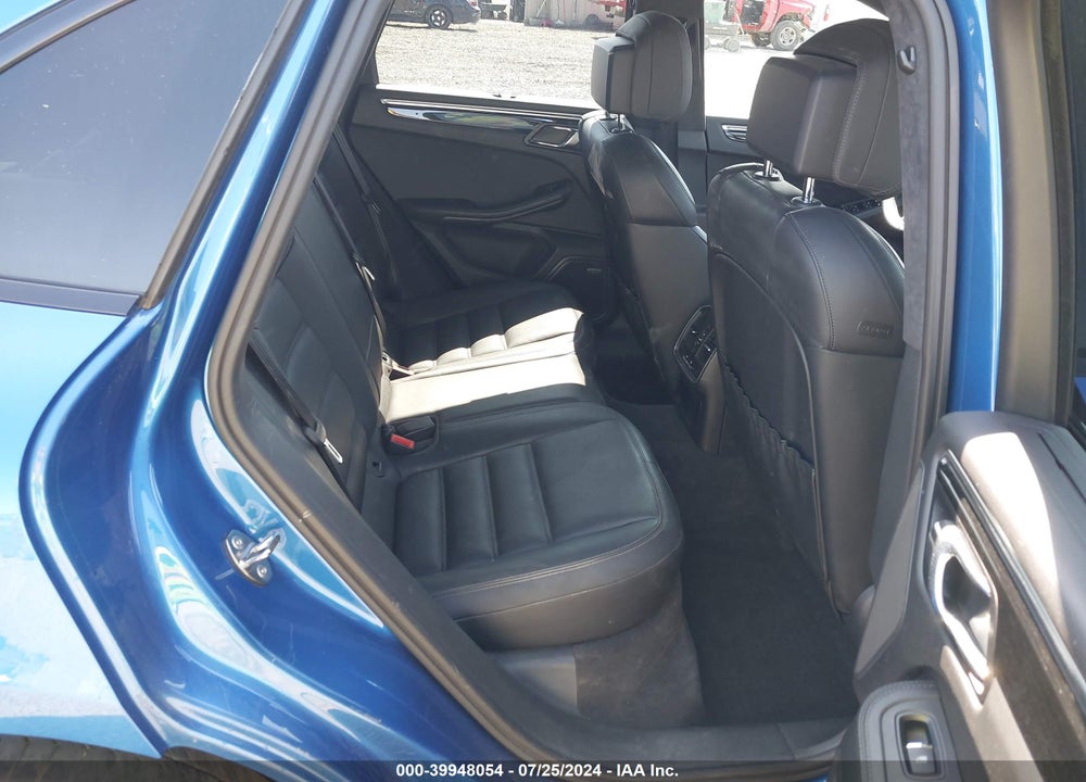 2015 PORSCHE MACAN TURBO VIN: WP1AF2A50FLB95211