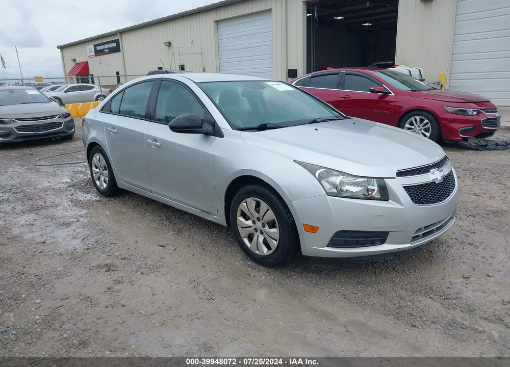 2014 CHEVROLET CRUZE LS AUTO VIN: 1G1PA5SH2E7484577