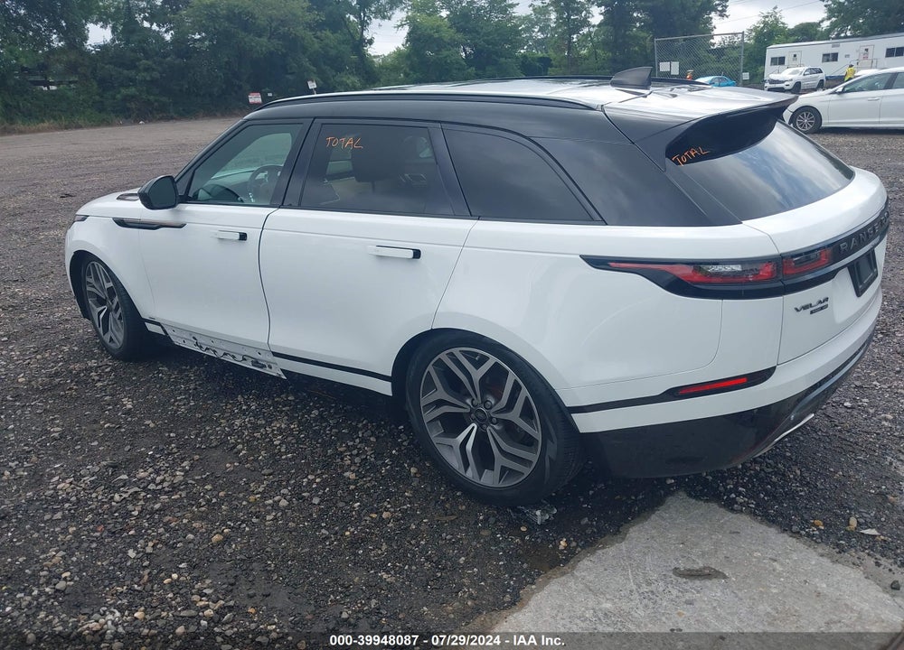 2019 LAND ROVER RANGE ROVER VELAR P380 R-DYNAMIC HSE VIN: SALYM2EV0KA226844