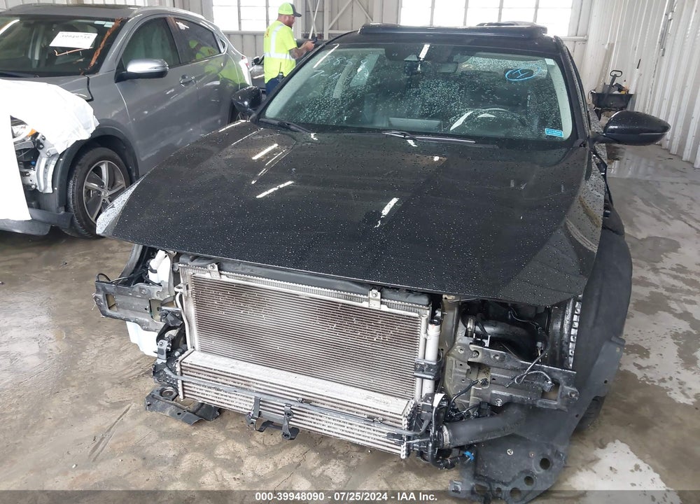 2018 HONDA ACCORD TOURING 2.0T VIN: 1HGCV2F9XJA041569