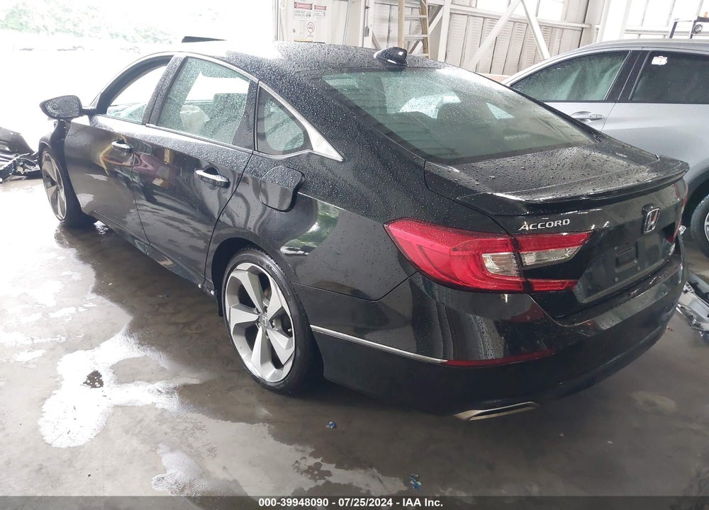 2018 HONDA ACCORD TOURING 2.0T VIN: 1HGCV2F9XJA041569