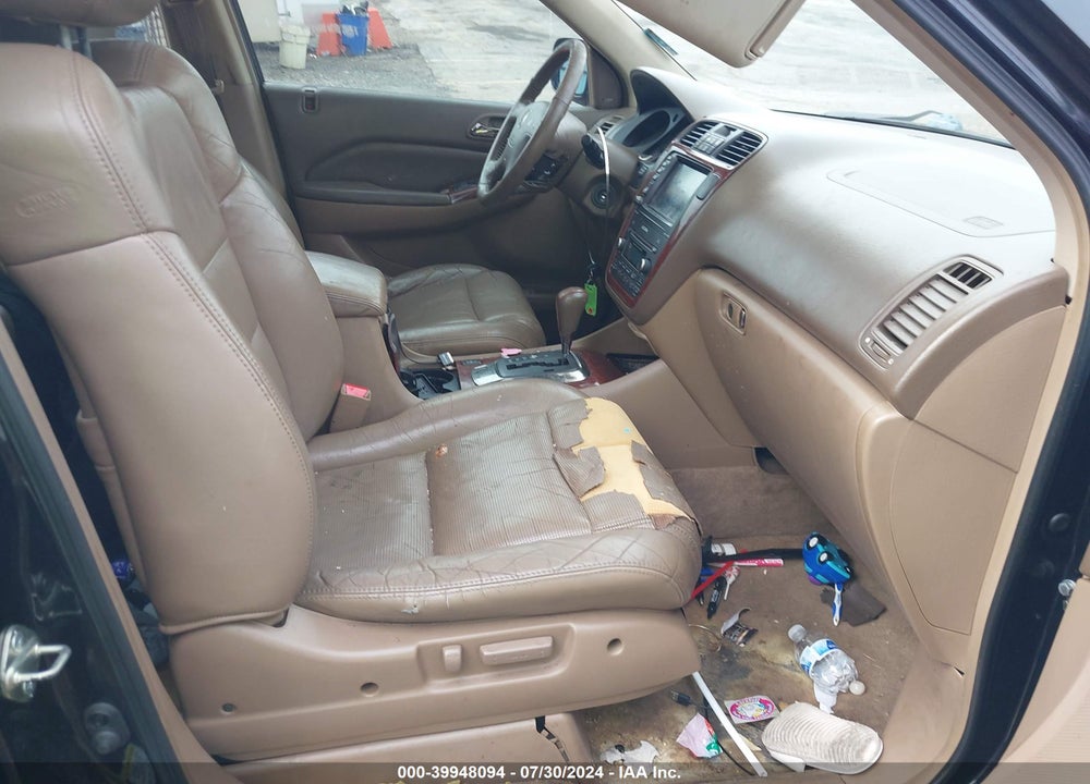 2005 ACURA MDX VIN: 2HNYD18845H543548