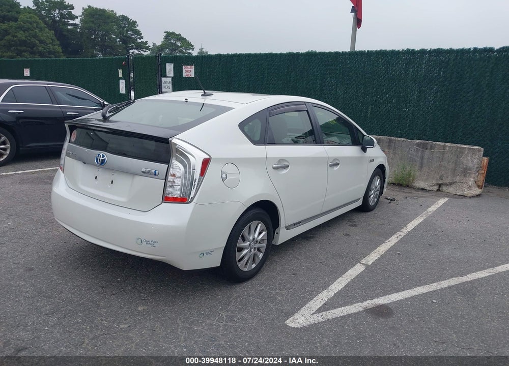 2014 TOYOTA PRIUS PLUG-IN ADVANCED VIN: JTDKN3DPXE3059811