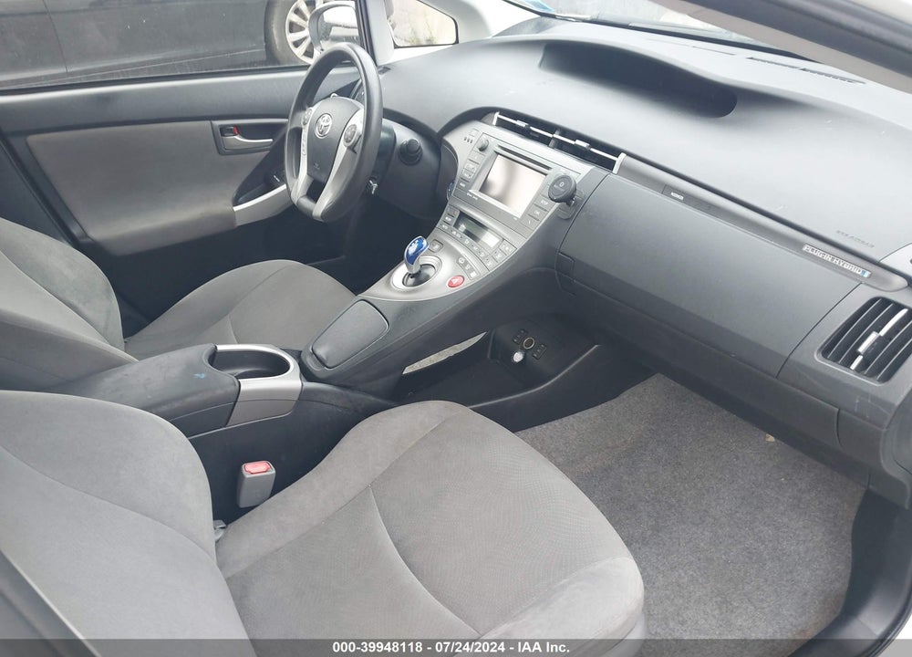 2014 TOYOTA PRIUS PLUG-IN ADVANCED VIN: JTDKN3DPXE3059811