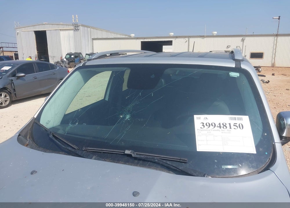 2016 JEEP RENEGADE LIMITED VIN: ZACCJADT7GPC85532