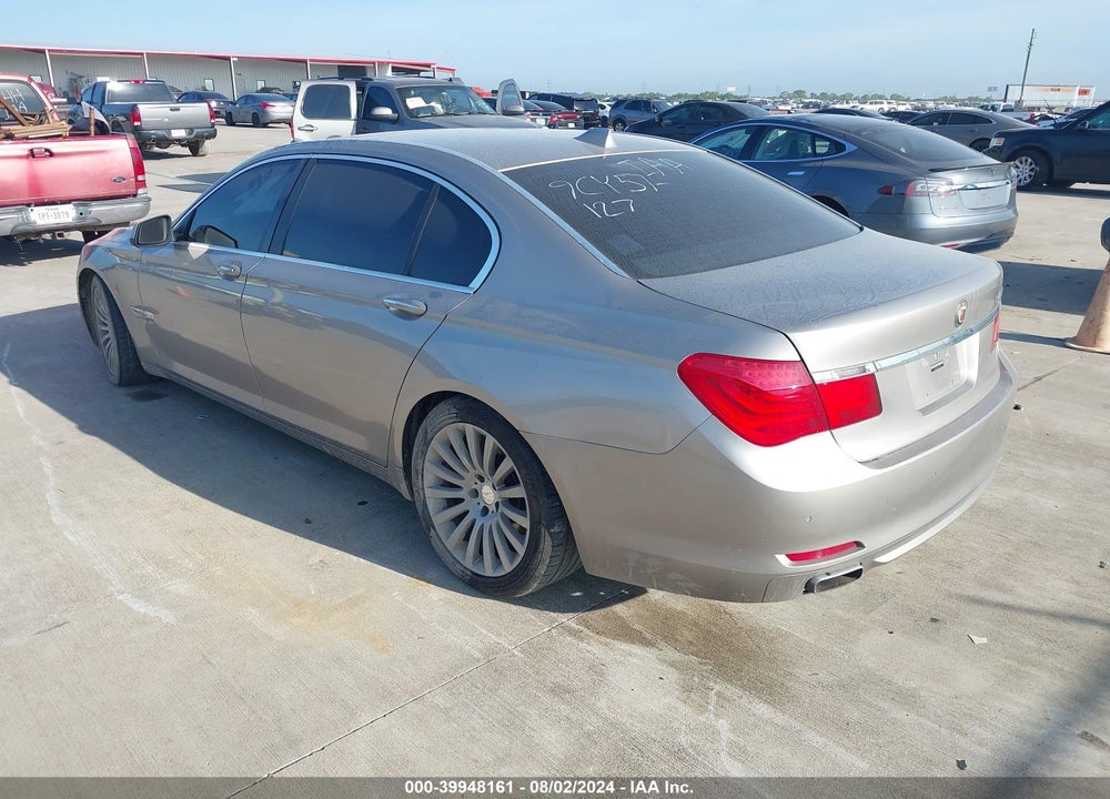 2009 BMW 750LI VIN: WBAKB83599CY57127