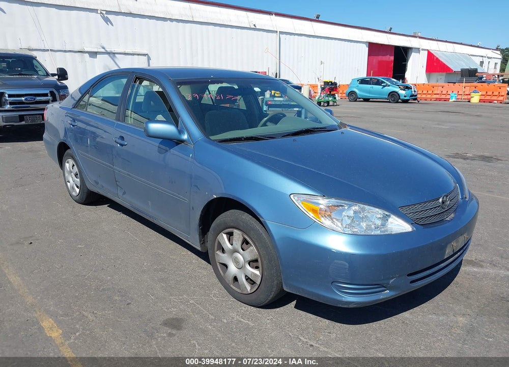 2004 TOYOTA CAMRY LE VIN: 4T1BE32K04U828263