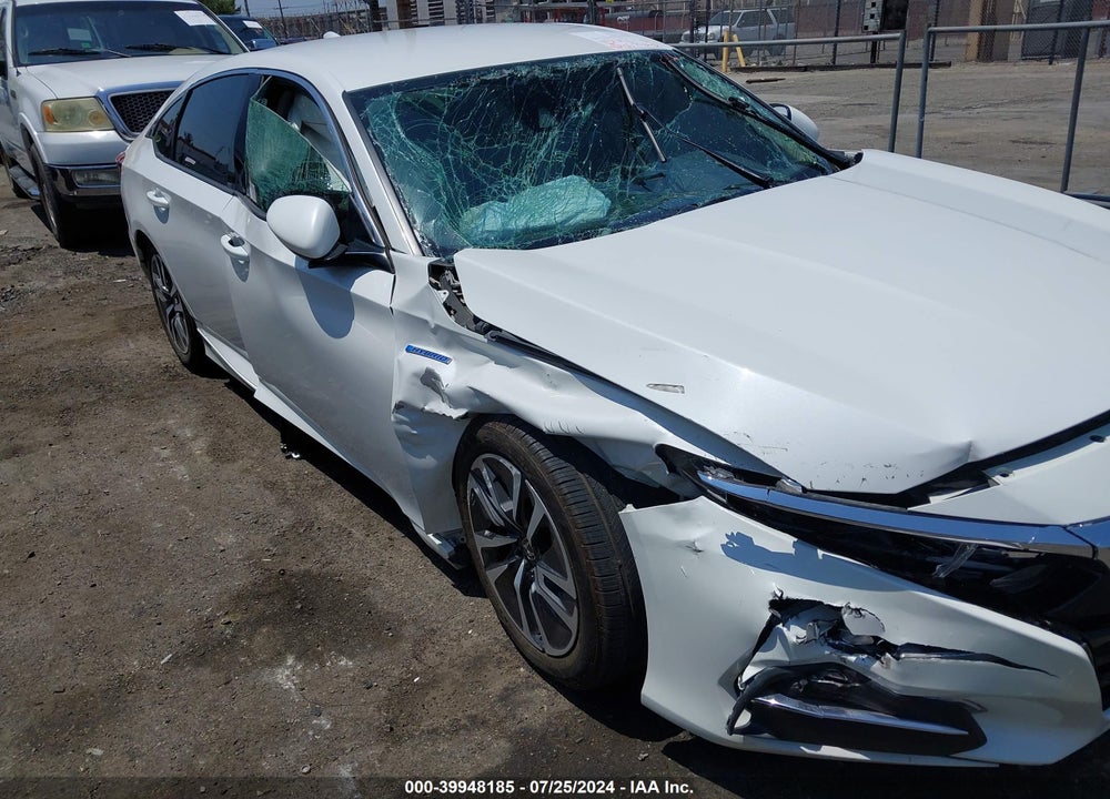 2018 HONDA ACCORD HYBRID VIN: 1HGCV3F19JA000818