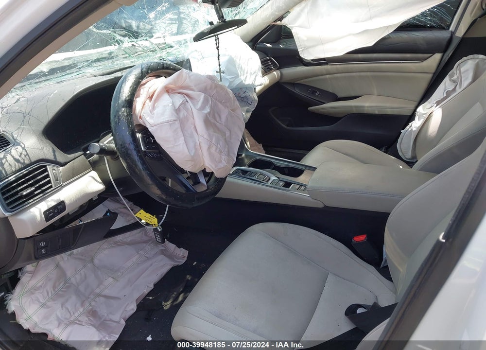 2018 HONDA ACCORD HYBRID VIN: 1HGCV3F19JA000818