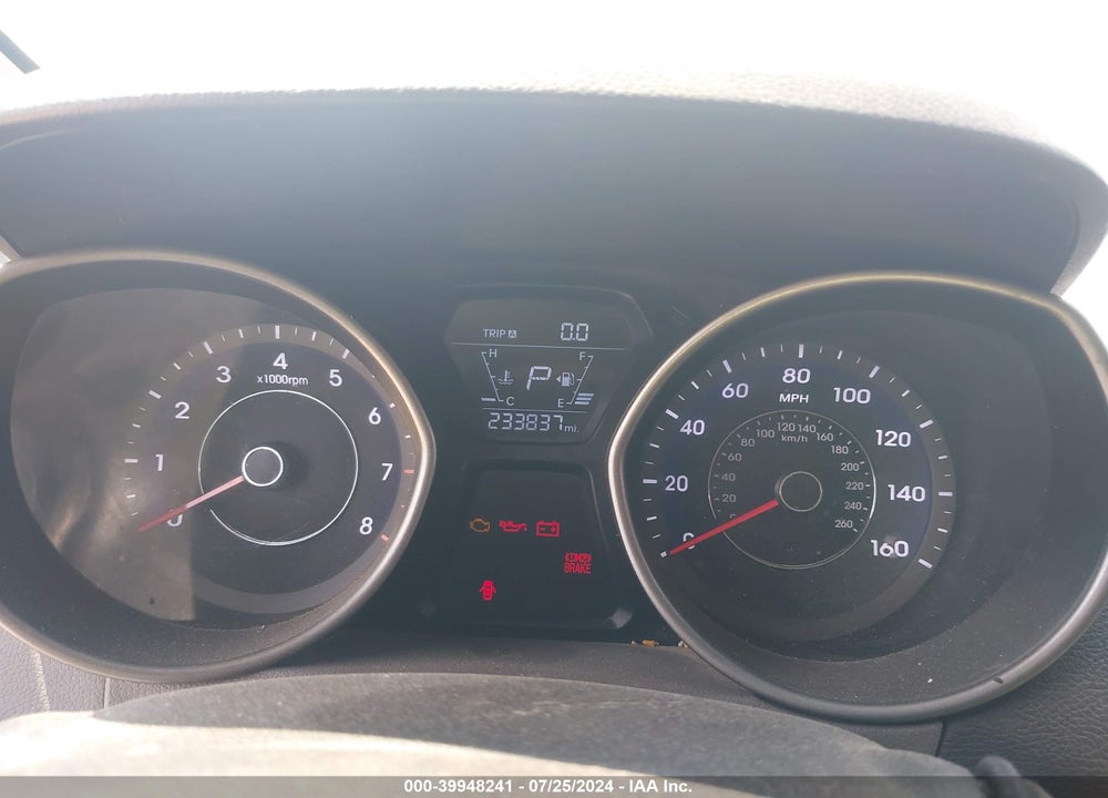 2016 HYUNDAI ELANTRA SE VIN: 5NPDH4AE5GH762863