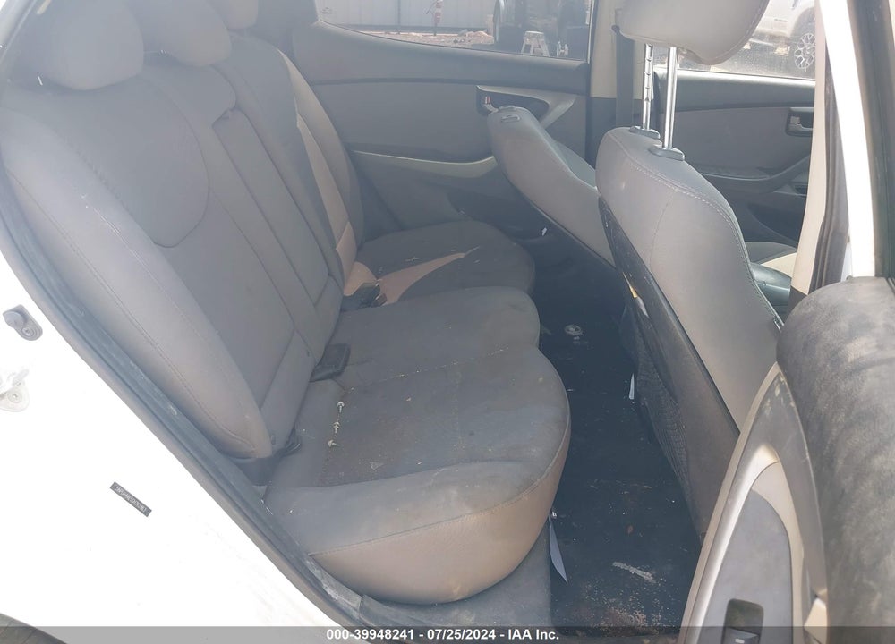 2016 HYUNDAI ELANTRA SE VIN: 5NPDH4AE5GH762863
