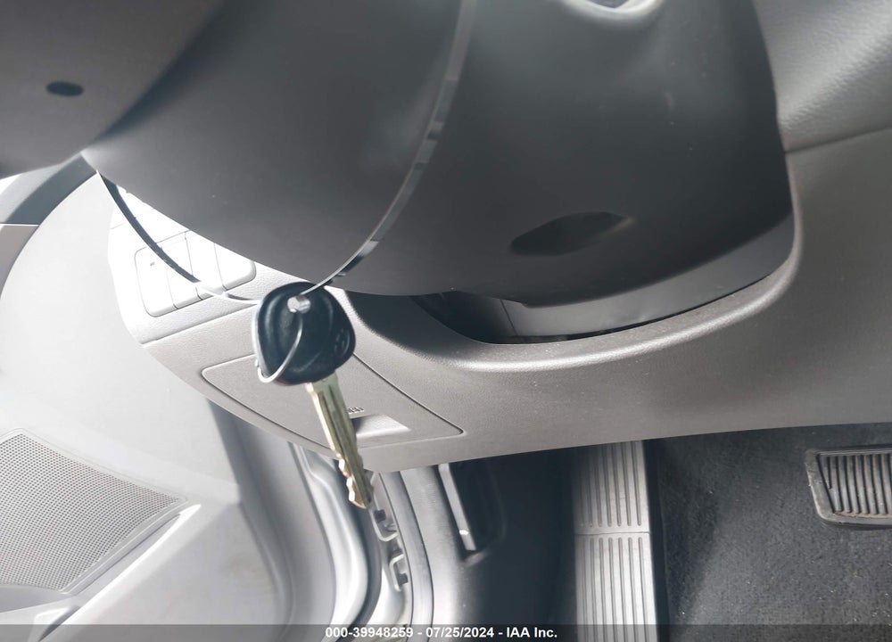 2013 HYUNDAI ELANTRA GLS VIN: KMHDH4AE4DU543020