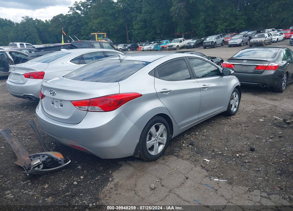 2013 HYUNDAI ELANTRA GLS VIN: KMHDH4AE4DU543020
