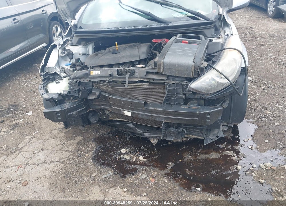 2013 HYUNDAI ELANTRA GLS VIN: KMHDH4AE4DU543020