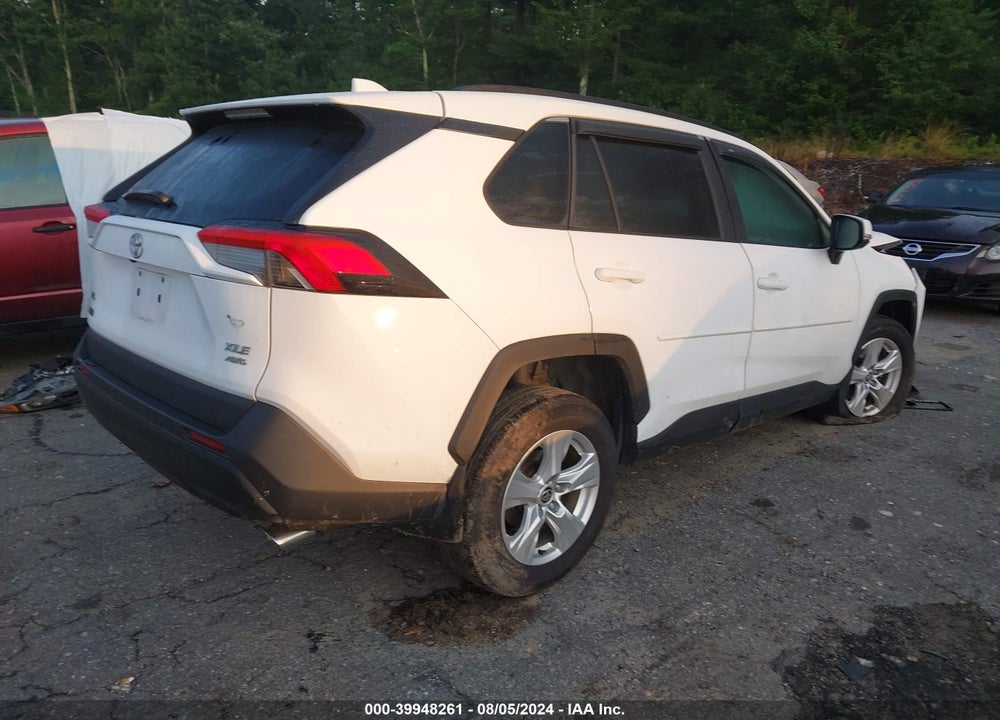 2021 TOYOTA RAV4 XLE/XLE PREMIUM VIN: 2T3P1RFV0MW224325