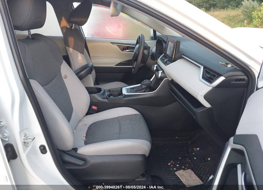 2021 TOYOTA RAV4 XLE/XLE PREMIUM VIN: 2T3P1RFV0MW224325