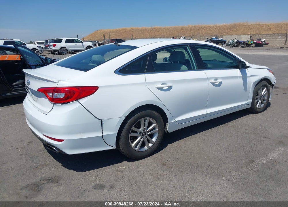 2016 HYUNDAI SONATA SE VIN: 5NPE24AF7GH335473